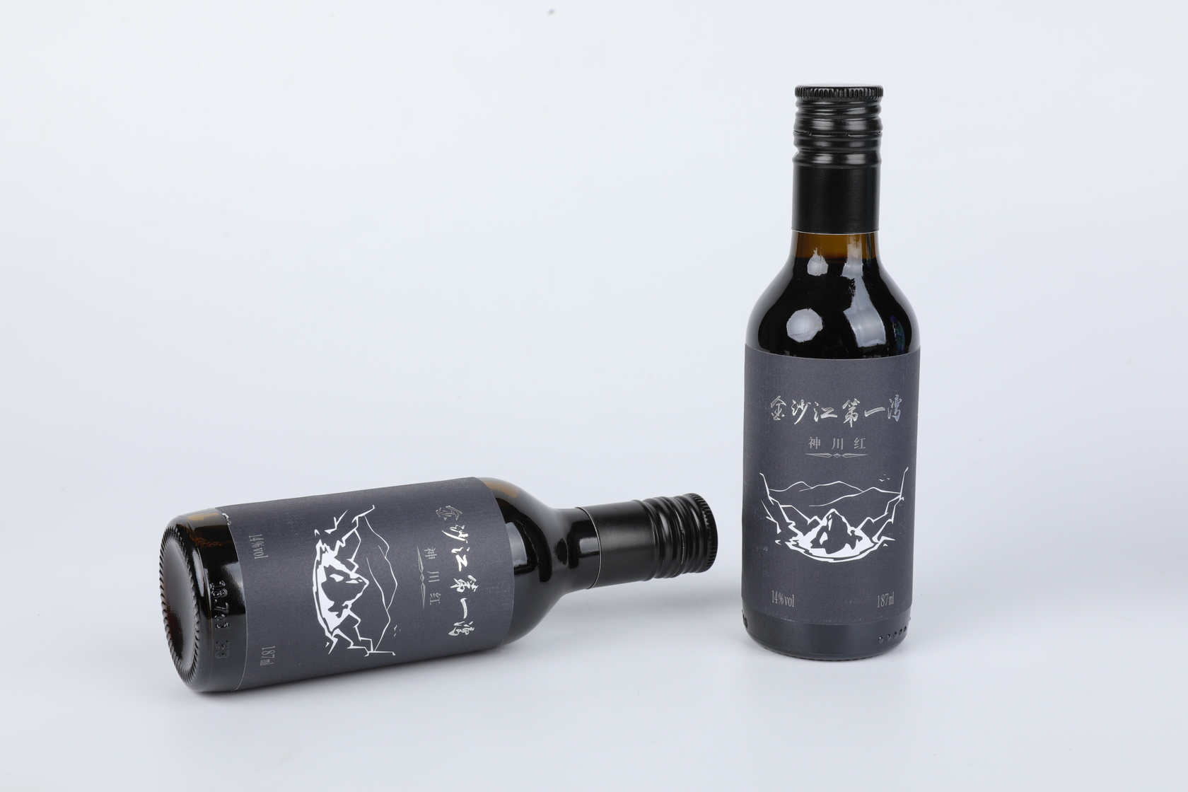 得荣神川红金沙江第一湾（干红葡萄酒）187ml格调生活款（6支装）